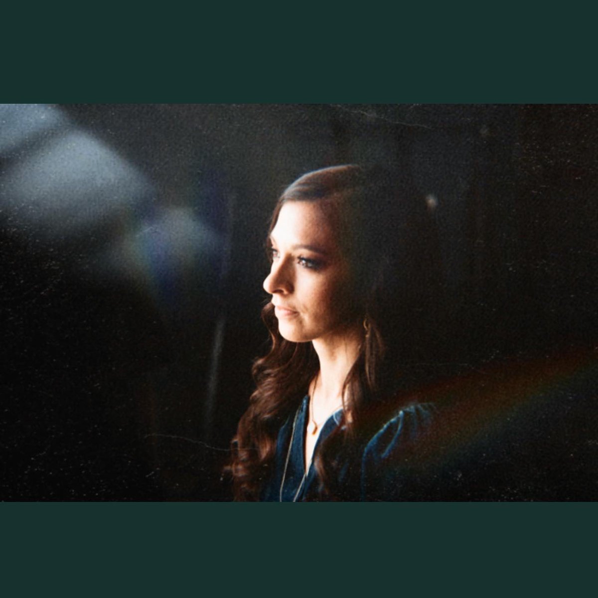 imaginariesband's tweet photo. THINGS ARE GONNA BE ALRIGHT ✨ New @imaginariesband single dropping in 4 Days! Sign up for our email list to be the first to see the upcoming brand new music video at https://t.co/VyVb20lzkB
#theimaginaries #thingsaregonnabealright #tagba #newmusic #comingsoon #mailinglist https://t.co/vI2OQuP2ce