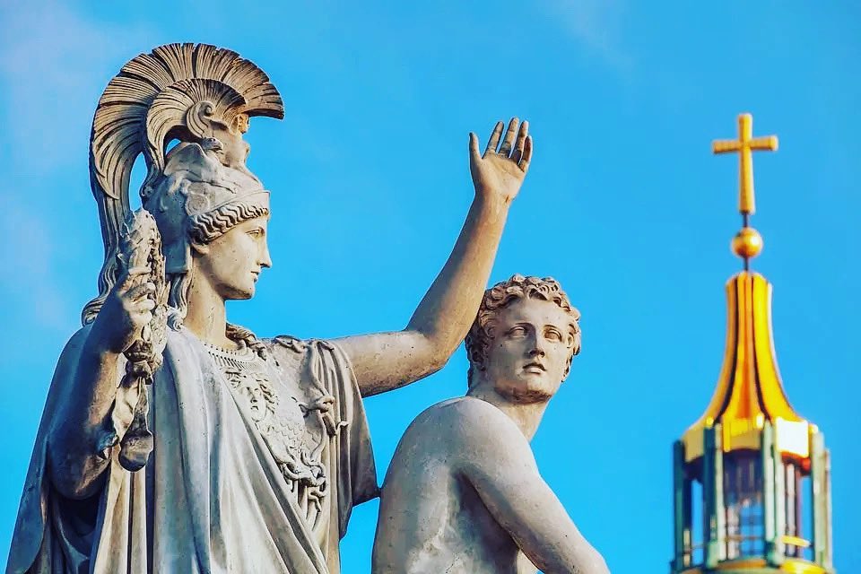 OEFilmFestival's tweet photo. The “thrice-crowned queen of night” with her twin brother, “god of the golden bow.” The Greek Olympian gods Artemis and Apollo are the namesakes of both NASA’s moon mission programs. #nasa #oeff #overvieweffect #space https://t.co/dX6euuvnco