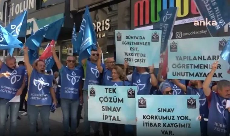 Kimi sendikalar üye aidatlarıyla parti mitinglerine giderler..

Kimi sendikalar üye aidatlarıyla çatır çatır EYLEM yaparlar..

Eğitim çalışanı arkadaşım, değiştirdiğin şey DİN değil SENDİKAdır

#yetkisizsendikaistifa
#ogretmenlervazgecmeyecek 
#ogretmenlersusmayacak
<a href="/HurEgitimSen/">Hürriyetçi Eğitim Sen Genel Merkezi</a>