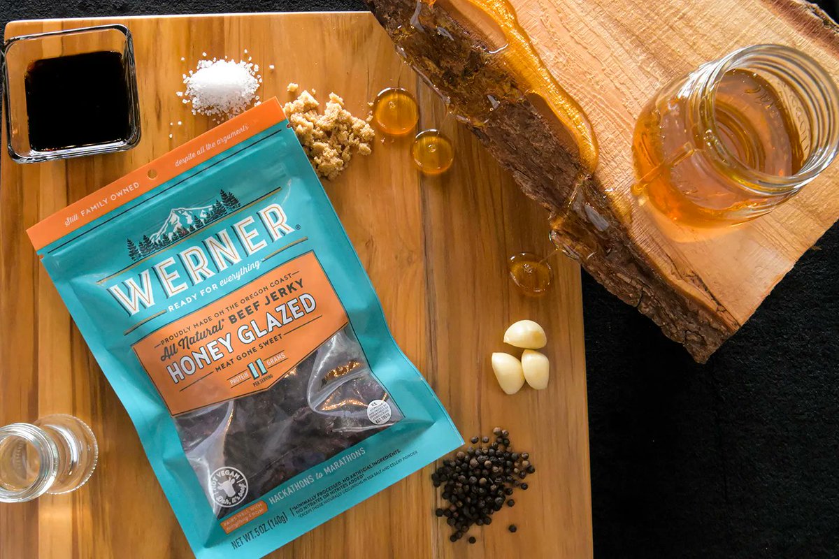 wernerjerky's tweet photo. Yes, that is real honey in our Honey Glazed beef jerky.

Shop meat gone sweet online at https://t.co/UuRbHBTBXR
#WernerJerky #WernerSnacks #stillfamilyowned #pairswellwith #FindYourFlavor #FindYourSnack #PNW #adventurefuel #readyforeverything #JustEatIt https://t.co/VBwmi46QBN