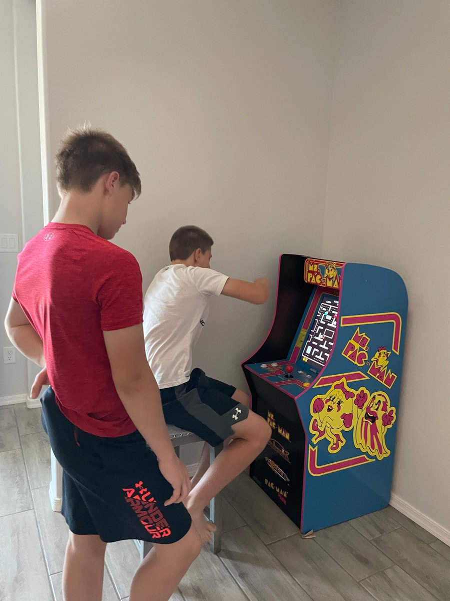 Christy Whitman tweet media