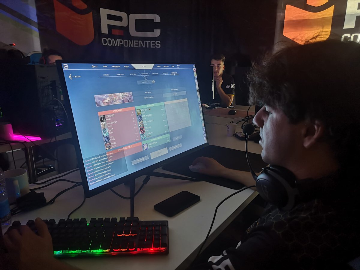 GOHARTIk's tweet photo. Fim de semana cheio e promisor, ansioso pelo que virá a seguir 🤫

Um grande obrigado à @PcComponentesPT e aos @EGNesports pelo apoio e confiança 💪 

Experiência sempre única na @thegoatpixel em prol do @Valorant_PT  💛 https://t.co/GqDD095538