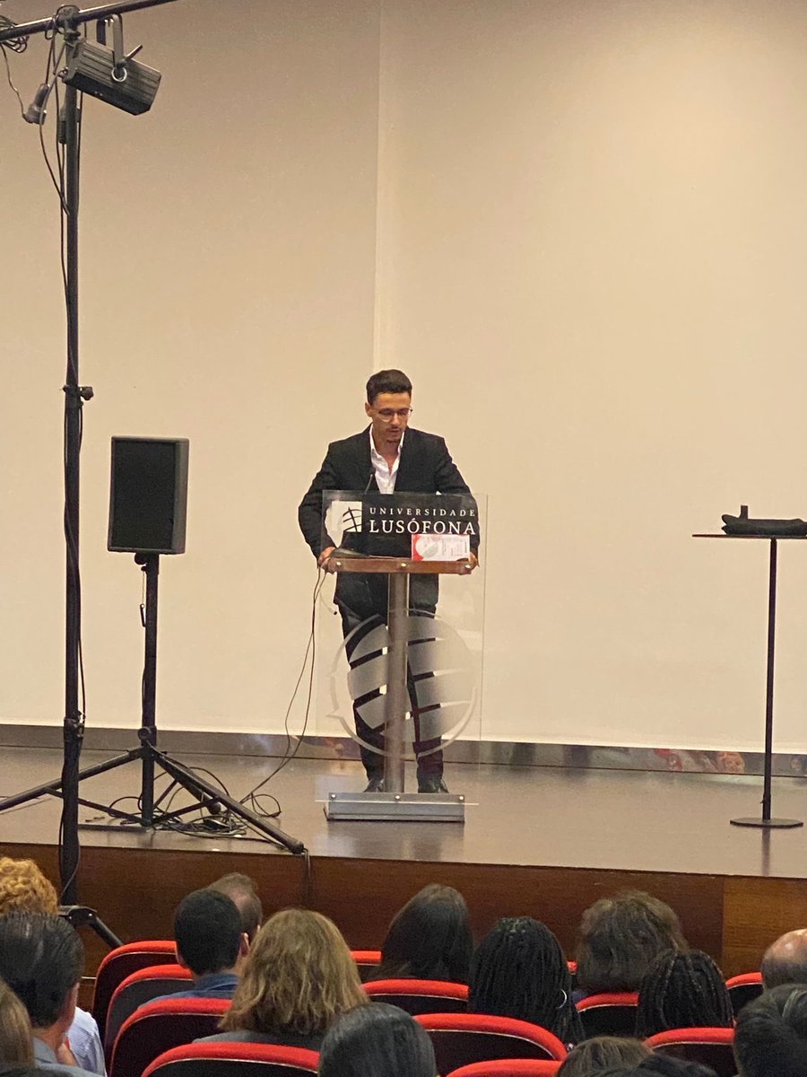 neclusofona's tweet photo. Hoje iniciou-se um novo da licenciatura de criminologia.
É com imensa felicidade que todos os representantes do Núcleo de Estudantes de Criminologia da Associação Académica de Direito da Universidade Lusófona, desejamos a todos os alunos um excelente ano letivo 2022/2023. https://t.co/WTydgdSrHq