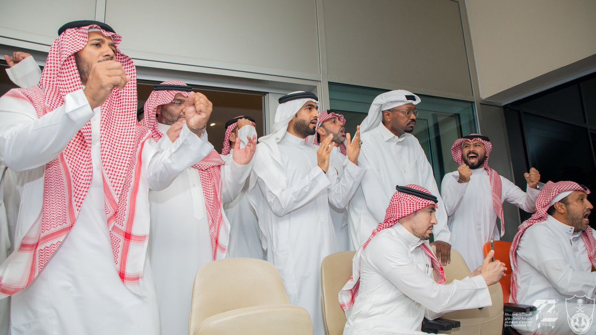 ALAHLI_FC's tweet photo. فرحة الهدف الأول 💚🤩

#الأهلي_الخلود 📸 https://t.co/CfOGuxYYPz