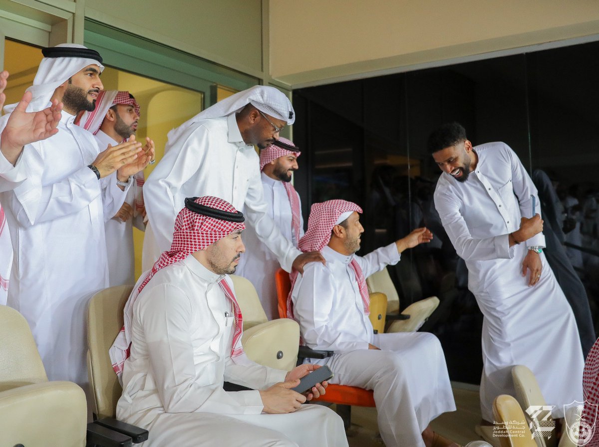 ALAHLI_FC's tweet photo. فرحة الهدف الأول 💚🤩

#الأهلي_الخلود 📸 https://t.co/CfOGuxYYPz
