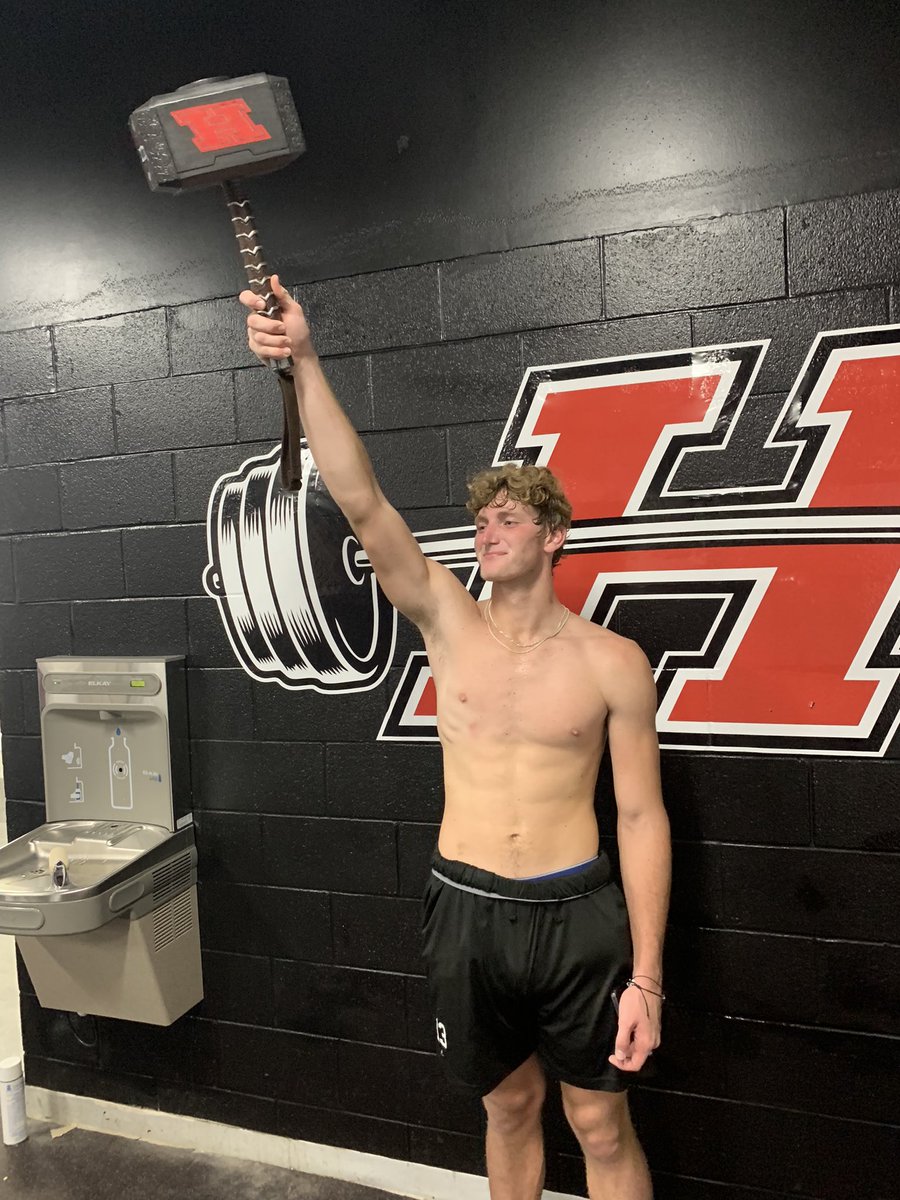 Hammer of the Week goes to the best blocking skill kid. Week 1 Hammer of the Week winner is <a href="/LoganHarper23/">Logan Harper</a> #BTA #HammerOrTheNail #RecruitTheDale
