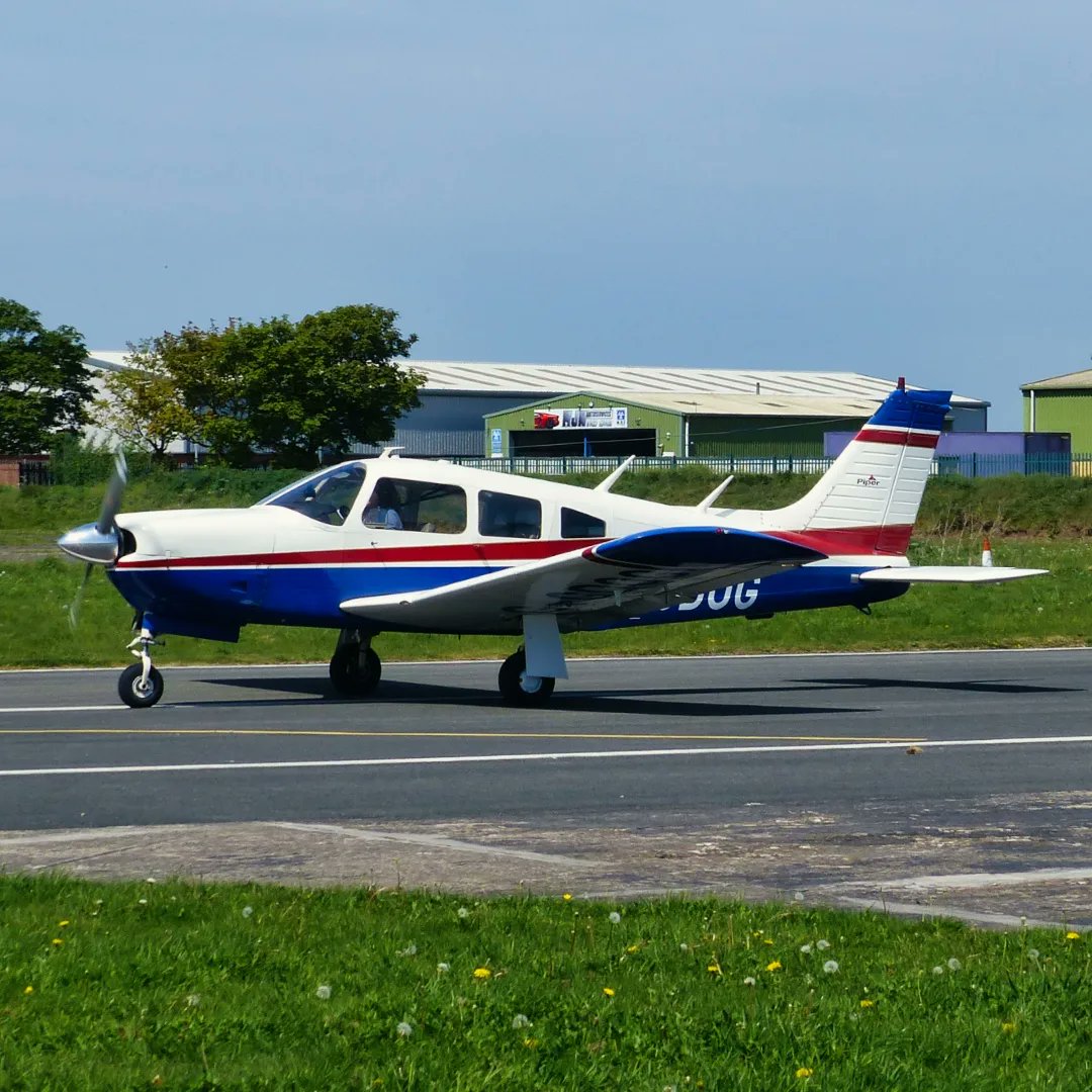 Michaelflying28's tweet photo. Piper PA-28R-200 Cherokee Arrow II G-GDOG departing Sandtoft Airfield for Peterborough Conington Airfield 14.5.22.

#piper #piperaircraft #piperpa #piperlovers #pa28 #pa28a #piper28 #piperpa28 #piperpa28arrow #pa28200 #pipercherokee200 #piperarrow https://t.co/PMTdaENYTh