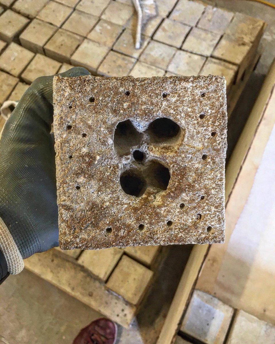 ArtecologyDept's tweet photo. #NatureBricks being packed ready for export to the north island! #IsleofWight #ecoengineering #art #science #concrete #bioteceptive #rugosity #biodiversitynetgain #CivilEngineering https://t.co/8OBvtozVn7