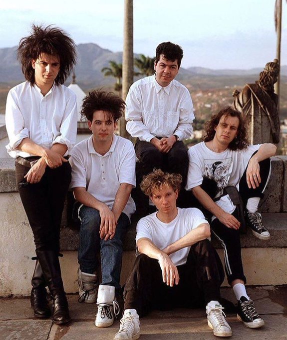 crockpics's tweet photo. The Cure https://t.co/3fMcMg2SyT