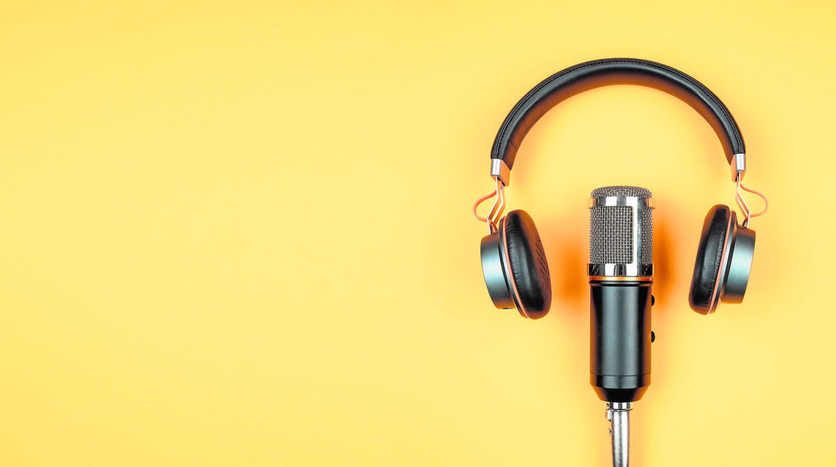 HansFBUNM's tweet photo. Los "Podcast " han revolucionado el medio social desde la creación de la radio, quien con su mismo formato de informar o entretener, han ganado gran terreno en diferentes ámbitos.
@SimIntegrado @jpaguayb https://t.co/gaCDY8hCYm