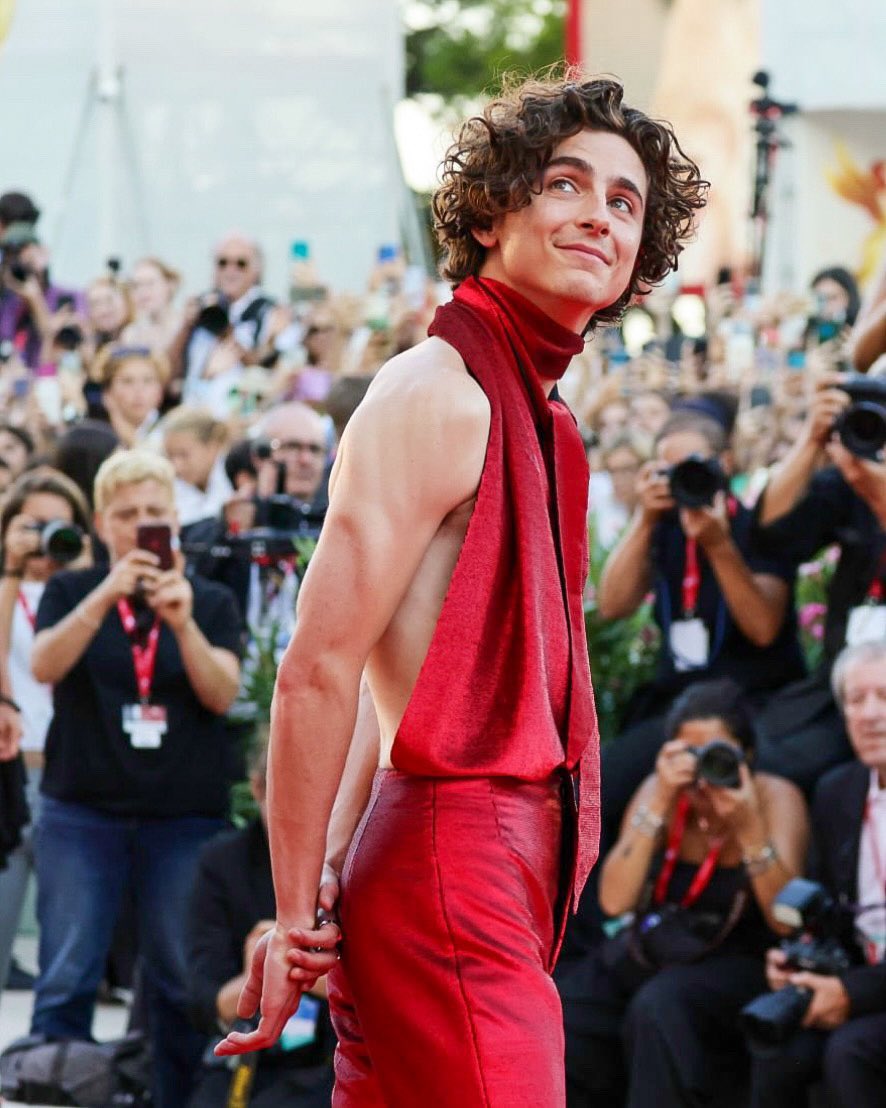 IsabelMantovan's tweet photo. you’re so s3xy i wanna eat you🫠
#TimotheeChalamet #timmy https://t.co/T6hsCqBla4