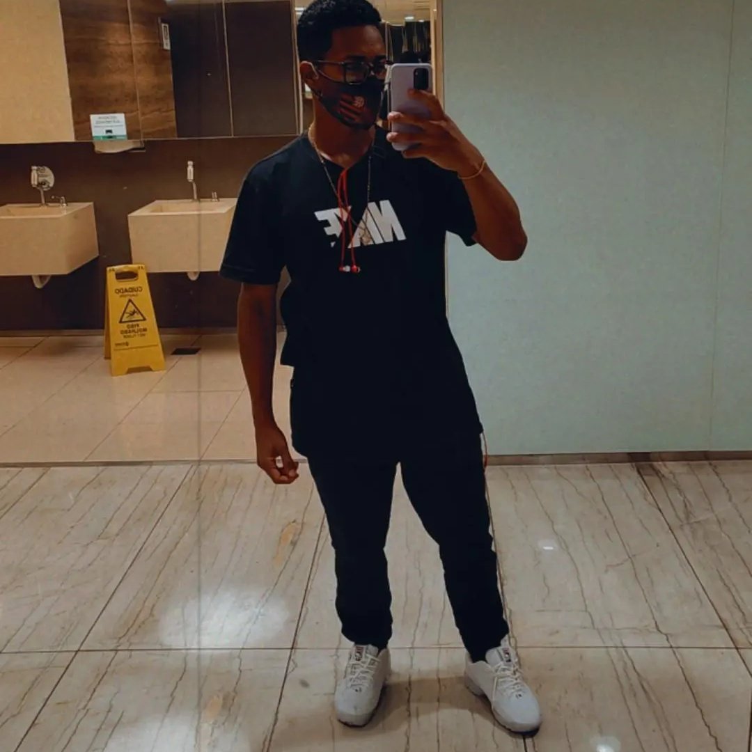 Really_marquin's tweet photo. #NewProfilePic https://t.co/wfrSz9sOJr