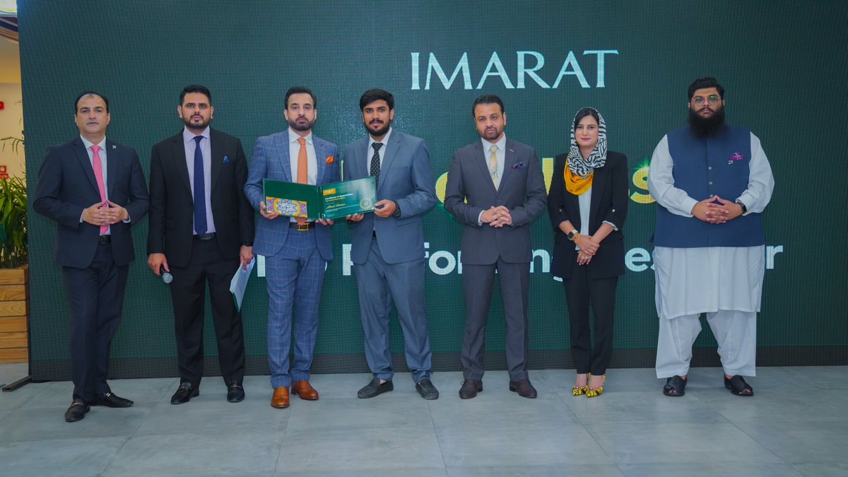 Agency21int's tweet photo. Celebrating creativity, encouraging collaboration and promoting innovation is the drive of @IMARAT, cherished at @Agency21. 

Creative Marketeers' appreciation🙌.
 
#LifeatIMARAT https://t.co/mdxT819B1W