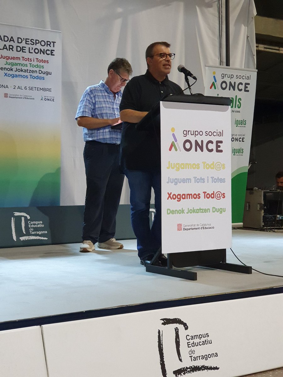 Tot està per fer i tot és possible, paraules d'encoratjament del director general de centres publics del Departament d'Educació adreçades als participants de la trobada esportiva de l'ONCE.