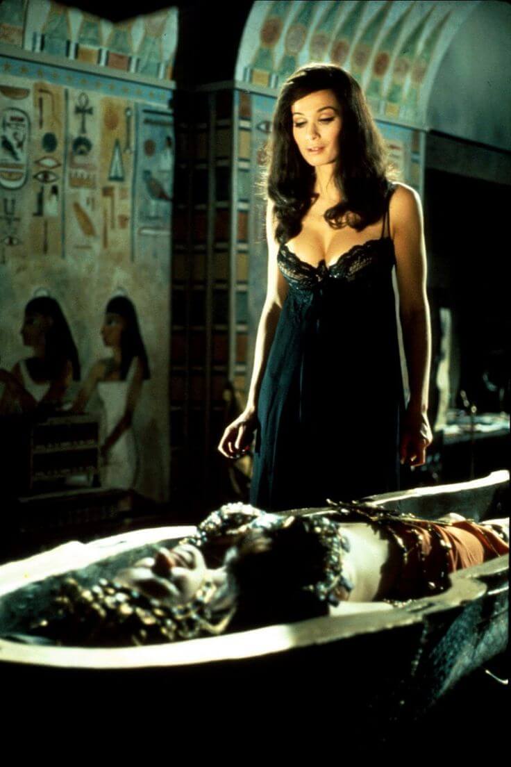andy_egerton's tweet photo. Monday night treat, setting down to watch the fantastic Blood from the Mummy's Tomb, staring the awesome @thevalerieleon one of my favourite early 70s horror films https://t.co/7vR96aXnNx