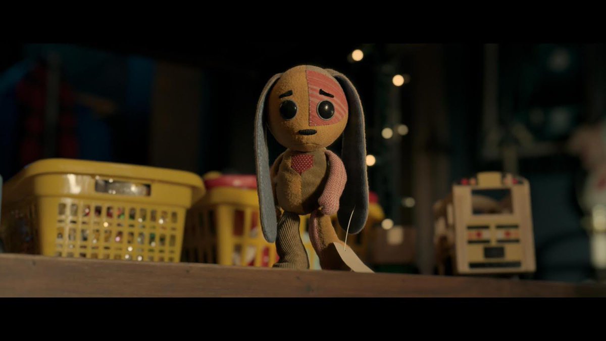 LaraibAttaT's tweet photo. Such a powerful story and so well executed. After watching it with my son, he turned to me and hugged and said ‘thank you for making this. Can I now get the Ollie and Rosy plushies’😄  
Thanks to @pramsey342 and @ShannonTindle_1 for making this masterpiece. #LostOllie #ilmvfx https://t.co/5dFrAtuXph