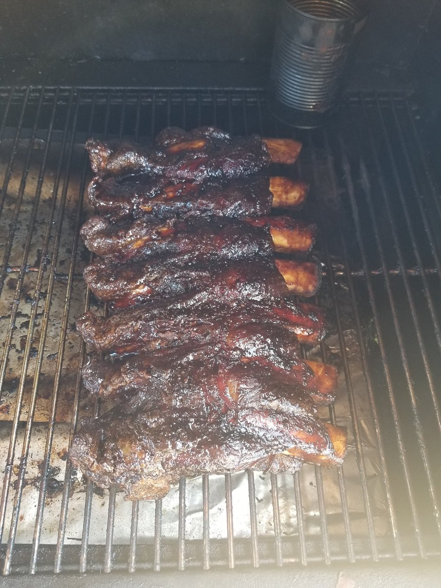 It's a beef rib, baked bean,  bake potato,  and coleslaw kind of day.