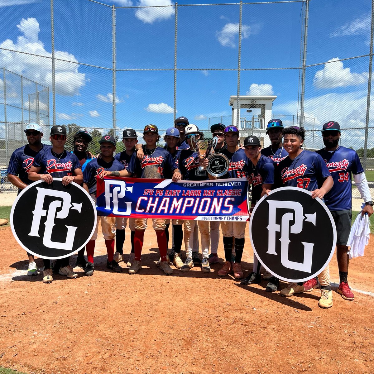 PG_Tourney's tweet image. 2022 17u East Labor Day Classic

🏆Champions: Dynasty
🥈Finalists: 5 Star Tampa Gold
🏅MVP: Jason Bello
🏅MVPitcher: Shay Barbosa