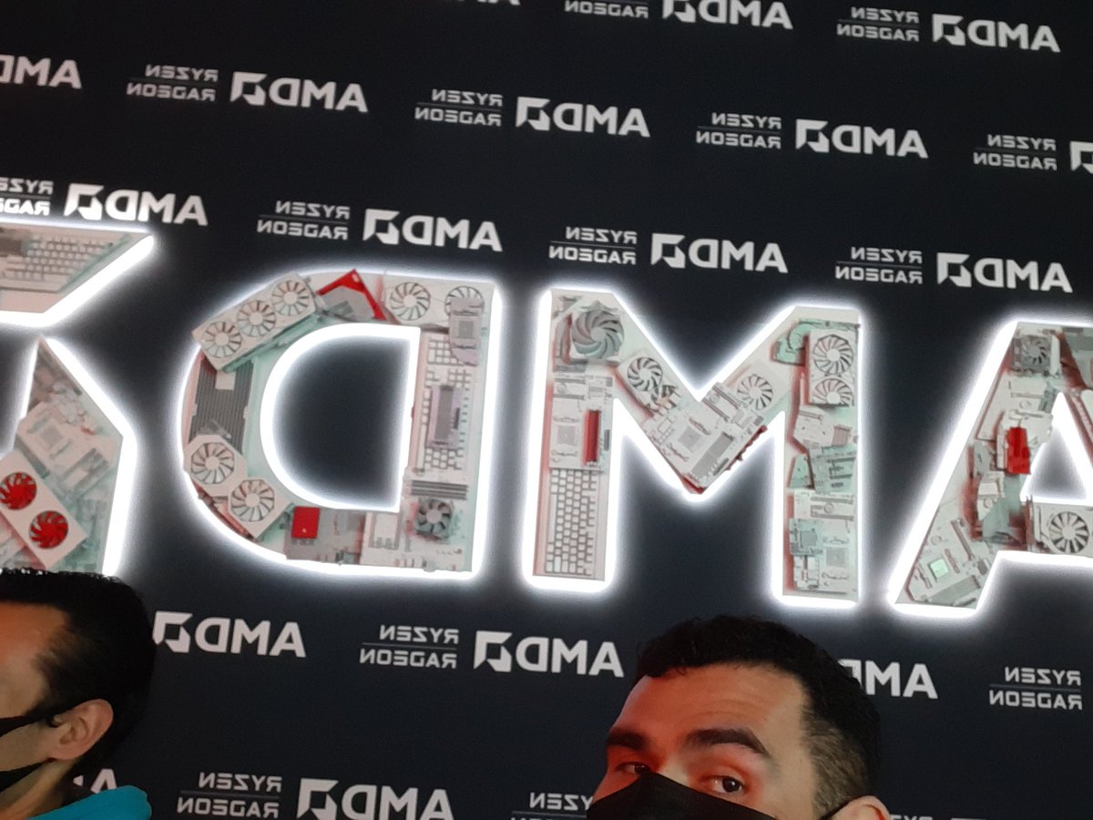 DagnoBlue's tweet photo. #AMDatPAX
HEHEHE trying trying to win more tickets. https://t.co/S0c6foY1Rw