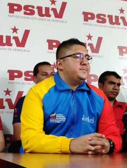 Noel Jover: Juventud es vanguardia y protagonista en la renovación de liderazgos del PSUV
merida.psuv.org.ve/2022/09/05/por…
#UnidosYEnVictoria el #PSUVPorTodaVenezuela con @NicolasMaduro @PartidoPSUV @dcabellor @JEHYSONGUZMAN @78noeljover @meridaJPSUV @araquejesus21 @WILMERIGLESIAS