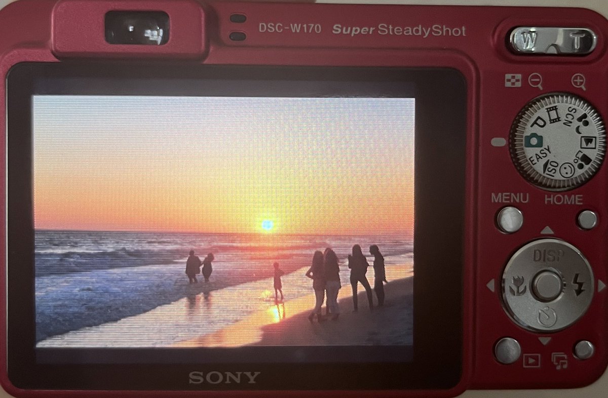 jess8240's tweet photo. https://t.co/rdAlVgaUtP