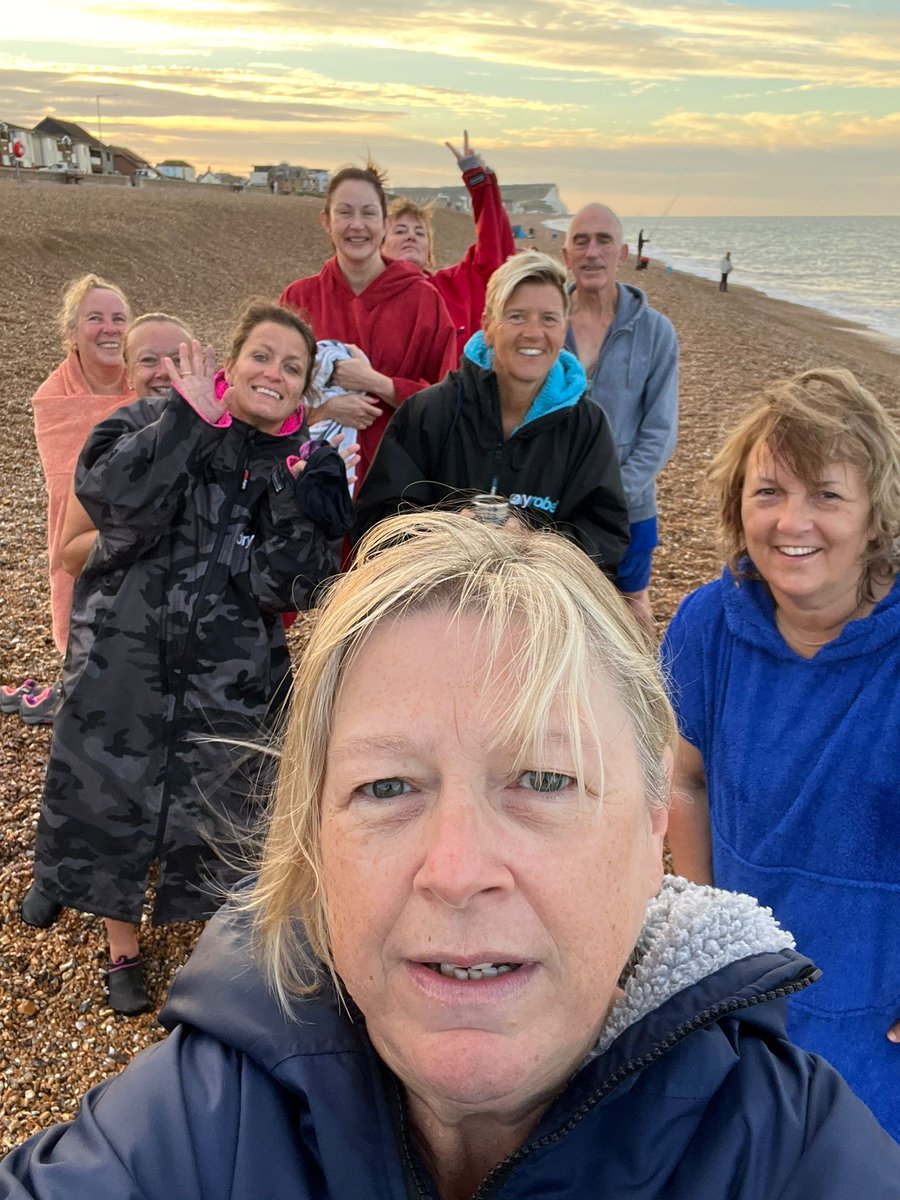 Ravilious's tweet photo. After the overnight light show @purplepuffin @PirateSuJa #Seaford #Newhaven #SeaSwimming #OpenWater #EarlySwim https://t.co/B9qxQXuA7b