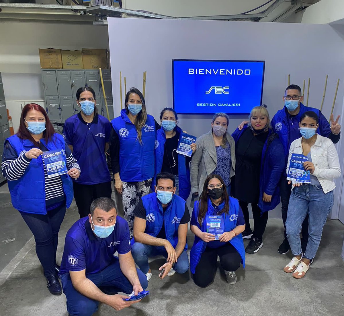 𝘊𝘰𝘮𝘱𝘳𝘰𝘮𝘪𝘴𝘰 𝘺 𝘤𝘰𝘯𝘷𝘪𝘤𝘤𝘪𝘰𝘯𝘦𝘴 
El próximo 15/9 los trabajadores de AGEN van acompañar la <a href="/ListaAzulSEC/">Lista Azul SEC</a> porque reconocen todo el trabajo que viene haciendo nuestro sindicato en materia de derechos y beneficios 
<a href="/CarlosPerezSEC/">Carlos Pérez</a> <a href="/sabriparedessec/">Sabrina Paredes</a> <a href="/Sergio_OrtizOk/">Sergio Ortiz</a>