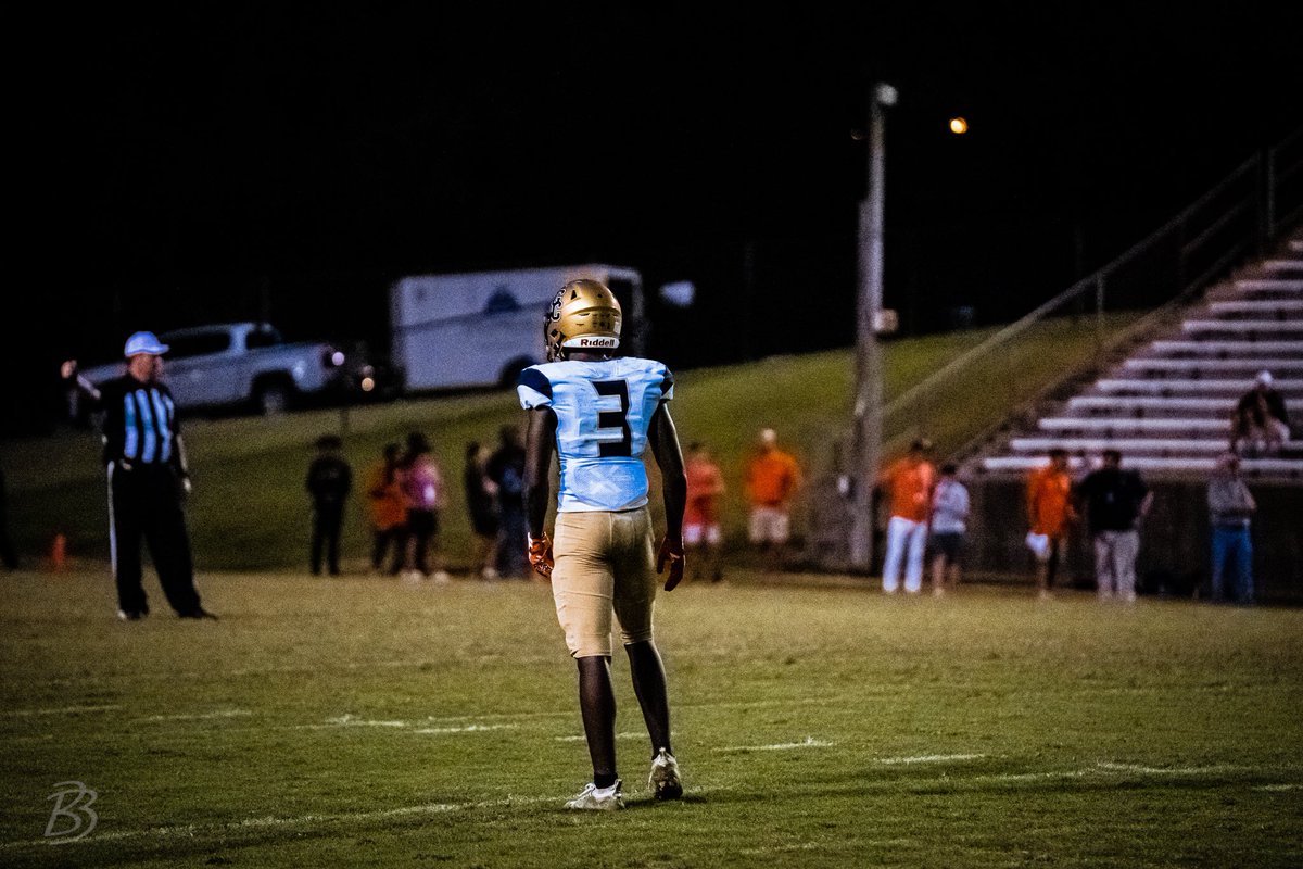 gcfootball's tweet image. Our week 2 players of the week are 

@judahjenkins3 (ST)
@kamari_randall2 (O)
@mason_smith3 #LBHIGH (D)

@UAFootball 
@astef60 
#allmets 

📸@brycebluestein