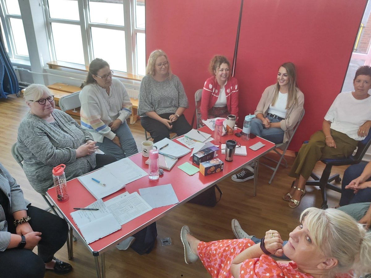 VictoriaPendry1's tweet photo. A great day at @doxeyprimary.

Values in action.
Considering perspectives.
 Listening. Asking. Reflecting.
Shared language and expectations.

...and....off we go!!!

#teamwork 
#curriculum 
#clarity #consistence
#community https://t.co/h7XiOTWlfn