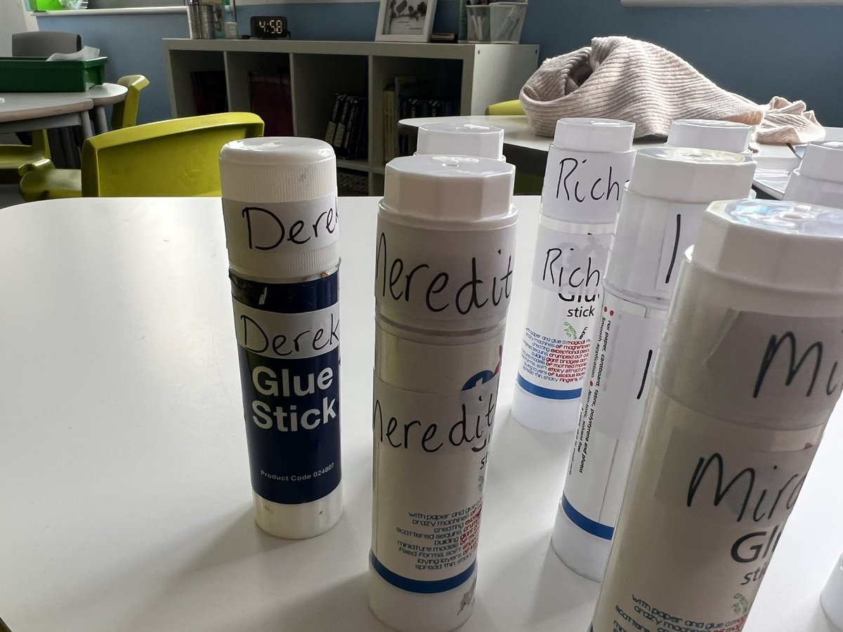 MissTanner9's tweet photo. Tell me you’re a teacher who watches Grey’s Anatomy, without telling me you’re a teacher who watches Grey’s Anatomy👀
#teacherlife https://t.co/K7lDvjS2GY