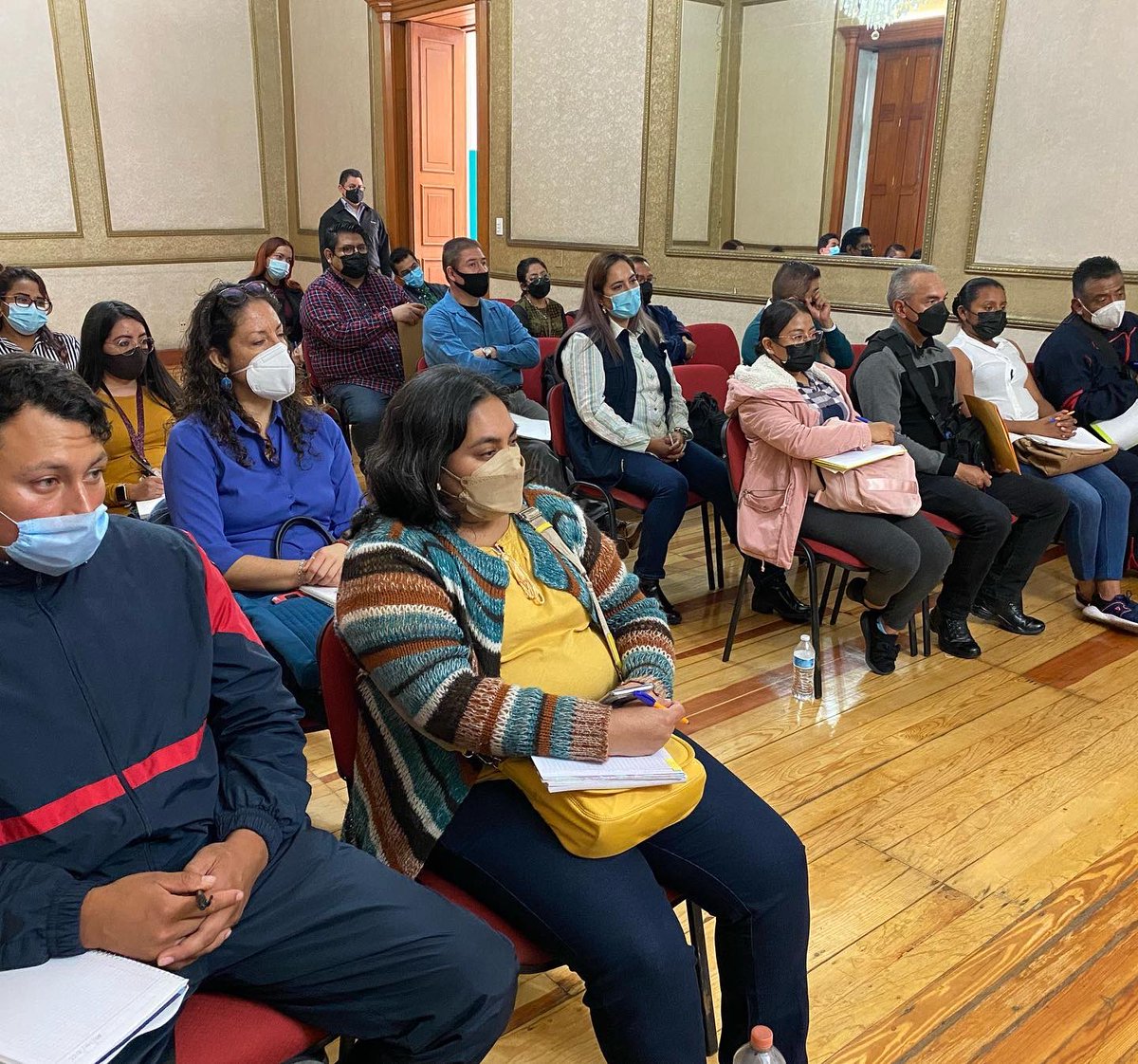 Hoy el Dr. <a href="/HegelCortes/">Hegel Cortés Miranda</a>, Director General de la EAP dio por inaugurado el Curso de Alineación del Proceso de Formación y Certificación de Instructores de Capacitación 2022-01, dirigido a personas servidoras públicas que ejercen capacitación en diversas dependencias del <a href="/GobCDMX/">Gobierno de la Ciudad de México</a>