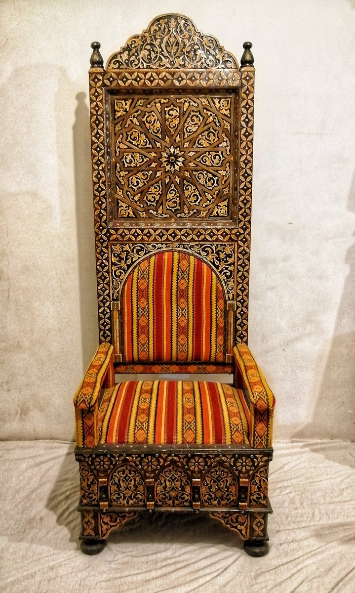Oussamabout1's tweet photo. Voici ce que je viens d'ajouter dans ma #boutiqueetsy : solid wood chair moroccan furniture vintage wood chair marocain decor https://t.co/r31Yih7vln #entree #bohemeeteclectique #moroccanfurniture #woodenchair #vintagewoodchair #moroccanchair #royalchair #primitivechai https://t.co/RsN7fsRF82