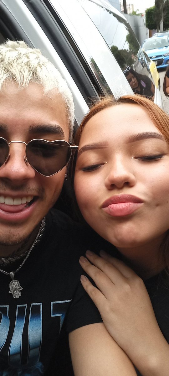 KarolRamirez__'s tweet photo. Ayudaa siempre salgo con los ojos cerrados ajajajaja https://t.co/zSkxs5ADce