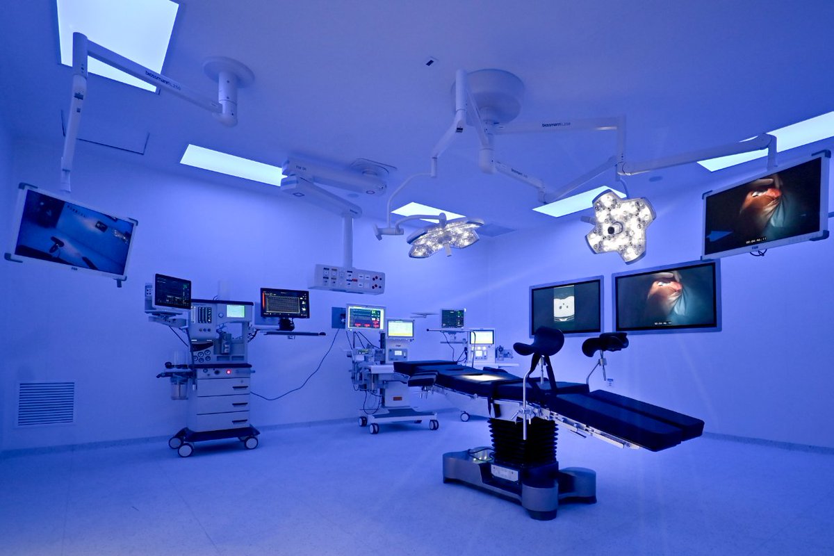 Listo nuestro primer quirófano inteligente en el #HospitalAngeles Centro Sur (en Querétaro), con lo último en tecnología para cuidar la salud de los pacientes.

Nuestra expansión hospitalaria sigue avanzando todos los días.
#hospital  #salud  #tecnologiamedica #nosotrostecuidamos