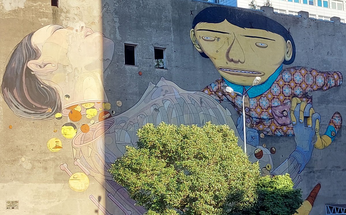 MariolaSocha's tweet photo. Mural in my Lodz https://t.co/tzk7faXNgp