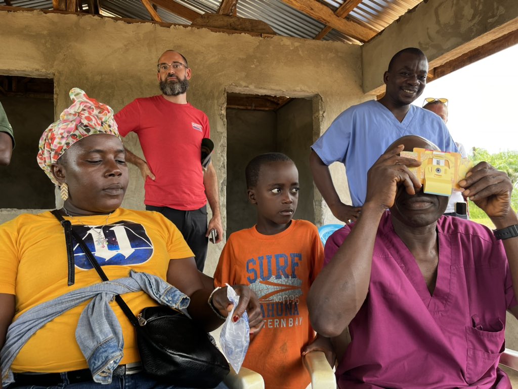 PrakashLab's tweet photo. Day #5 - #FoldscopeChallenge Liberia. Today we spent some time talk to community health workers at primary health centers - backbone of majority of health care delivery in the world. Understanding challenges they face and feedback from this CHW community has always been inspiring https://t.co/OomgRoyX2o