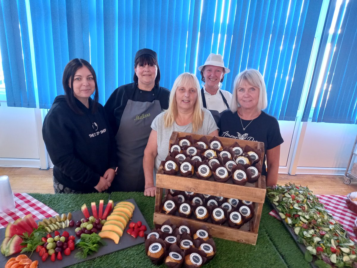 Louisa Mellors tweet media