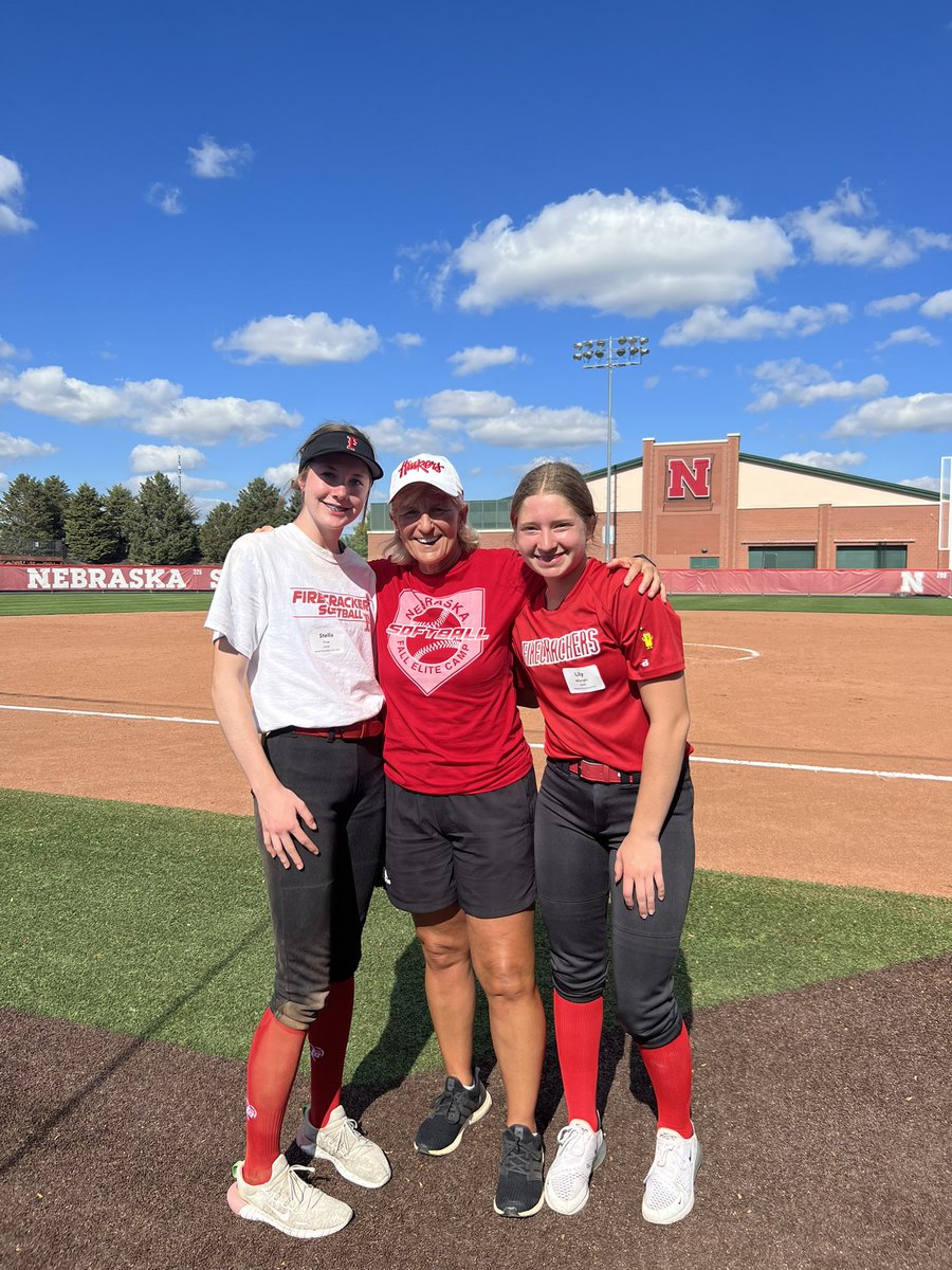 Thank you to @HuskerSoftball for a amazing camp this weekend! I had a blast and learned so much! Thank you to @RhondaRevelle, @lorisippel, and Coach Miller! 
@MWFC15U