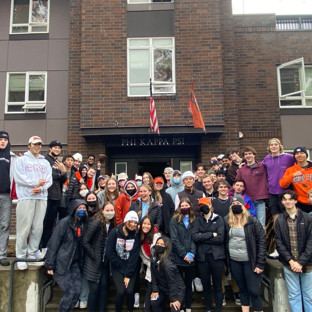 ⭐CHAPTER SPOTLIGHT⭐: @phipsiorbeta 🌹

"I am proud to be part of my chapter because of the wonderful opportunities and experiences that have been opened up for me."

#gobeavsgogreek #fraternityandsororitylife #osu #oregonstateuniversity #college #fraternity