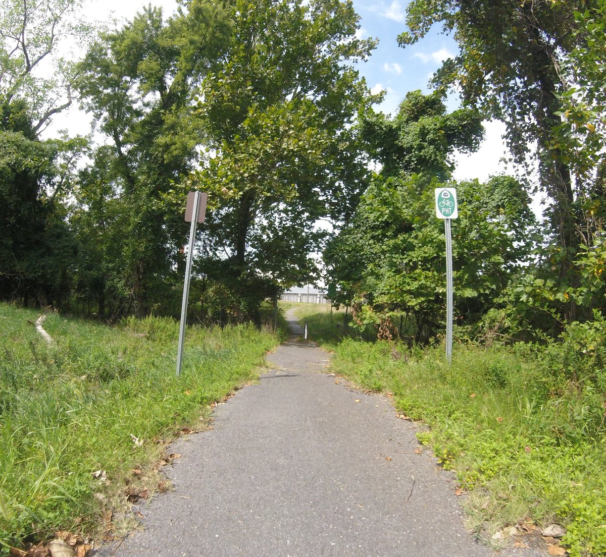 Chris_Roell's tweet photo. #bikedc #bikemd #bikeva #bikedmv #bikedmvloop #halfcentury https://t.co/3NBo8nZ6yt
