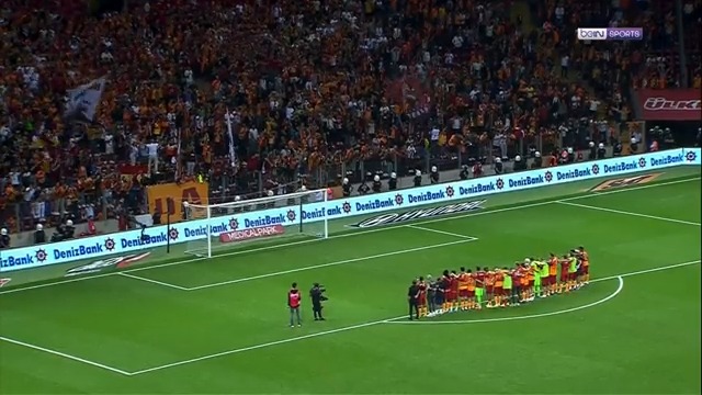 Kısa Paslar on Twitter "Galatasaray taraftarının muhteşem desteği. 😱
