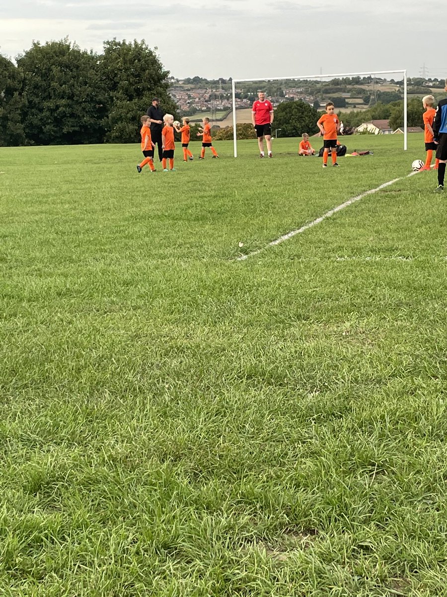 StacieSdc's tweet photo. @MPSClass5 Not only was it Jackson’s first day back at school, it was also his first football match ⚽️ 🥅 https://t.co/DyorYc75o7