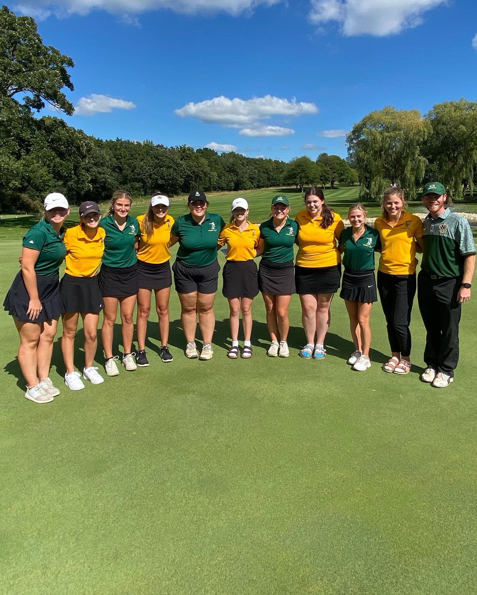 Extremely proud of our ladies for their performance at the UW-Oshkosh Invitational. Out of 7 teams we placed 3rd and 6th. Congrats to Emma Laundrie who placed third individually after a tiebreaker in her first collegiate tournament!