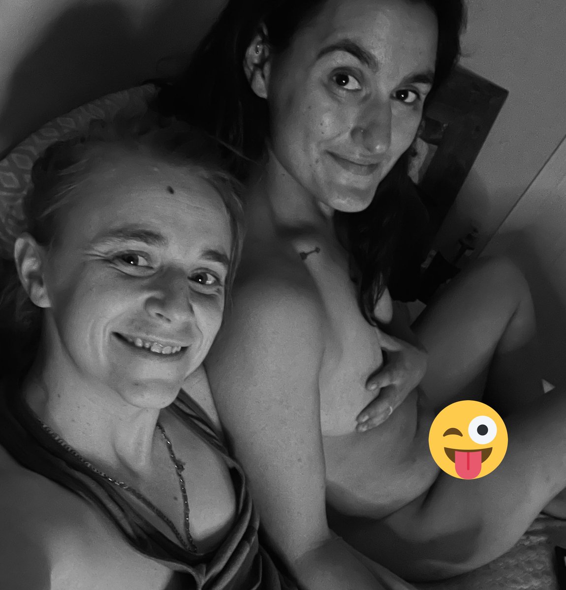 Dom007Master's tweet photo. We are live and waiting for you ! 😈👅💦😈🤪 #findom #bdsm #onlyfansgirl #onlyfans #queen #godess #3sum https://t.co/9AERTAHhxK https://t.co/9gGDCDruYe