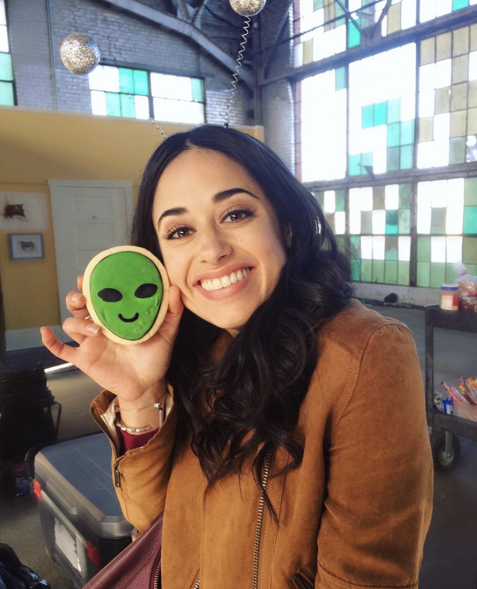 lizobelmikaelsn's tweet photo. im gonna miss her sm i cant breathe https://t.co/XezTv87oNt