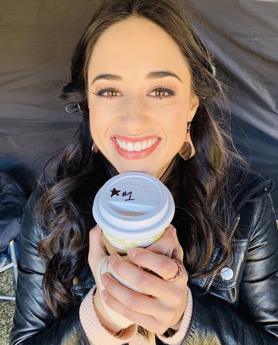 lizobelmikaelsn's tweet photo. im gonna miss her sm i cant breathe https://t.co/XezTv87oNt