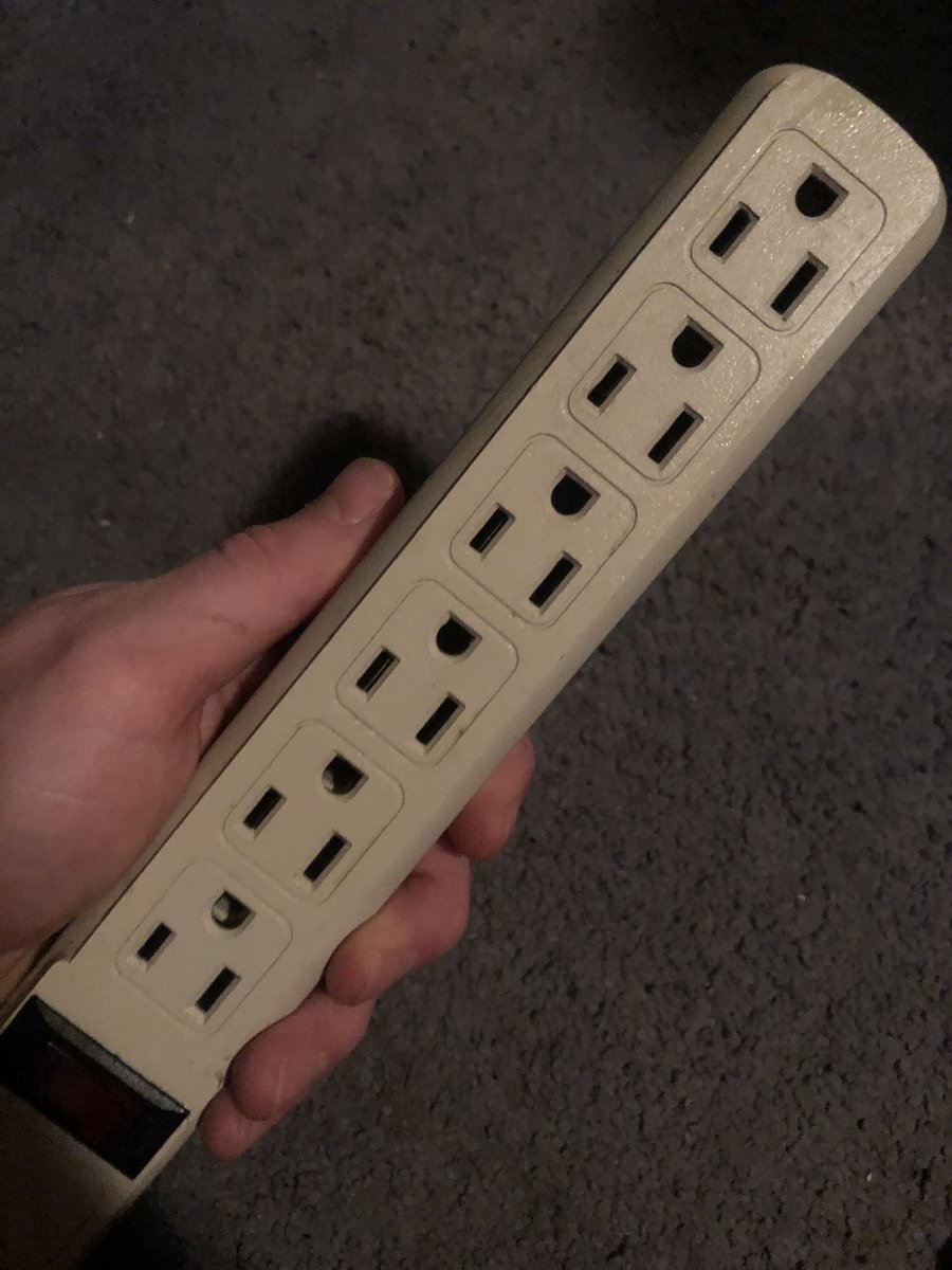 sabatonfan69's tweet photo. This is such an Incredible accessory if you love electronics like I do https://t.co/WFksk0Y1Sn