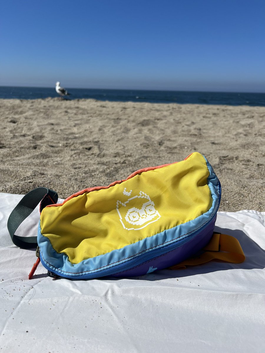 Bored Birb tweet media