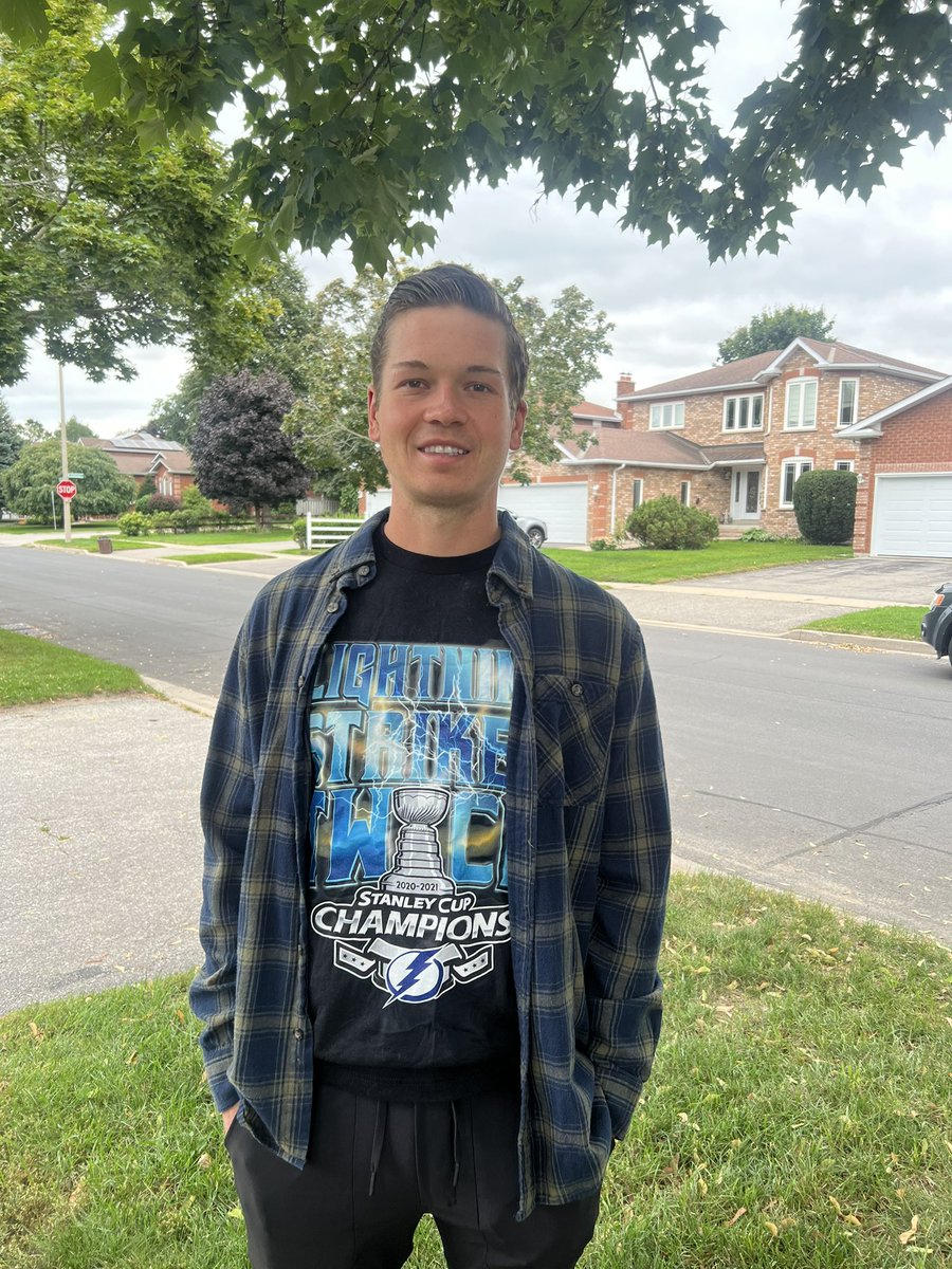 TeamSclater's tweet photo. All 4 Sclater Family members are back-to-school. Wishing @CoachHS1999 and @sclater_connor the best @RidgeAlgonquin and @BarrieNorth1 @ms_sclater have a great final year in your BPhEd/BEd @BrockUniversity Your students are all very lucky! Love you! ❤️❤️ #SCDSBfirstday @10carts https://t.co/FvrAtro5tq