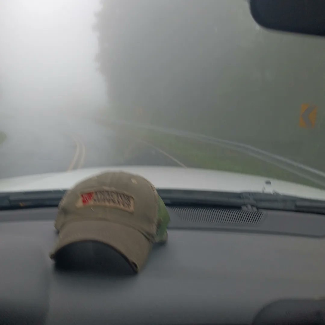 TheClayDowning's tweet photo. I don't want to go home and weather like this makes really makes me not want to leave
#spartanc #sparta #rainraingoaway #idontwanttogohome #ram #crappydrive #nofun #porchlife #cabinlife https://t.co/2xTcqzxvu1